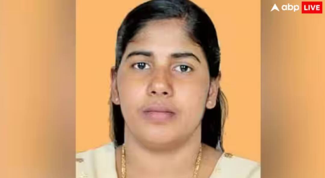 ਨਿਮਿਸ਼ਾ ਪ੍ਰਿਆ ਦੀ ਫਾਂਸੀ ‘ਤੇ ਲੱਗੀ ਰੋਕ, 2017 ਤੋਂ ਯਮਨ ਦੀ ਜੇਲ੍ਹ ‘ਚ ਬੰਦ, ਜਾਣੋ ਕਿਵੇਂ ਮਿਲ ਸਕਦੀ ਮੁਆਫੀ kerala-nurse-nimisha-priya-execution-postponed-death-row-in-yemen-postponed-by-yemeni-authorities ਨਿਮਿਸ਼ਾ ਪ੍ਰਿਆ ਦੀ ਫਾਂਸੀ ‘ਤੇ ਲੱਗੀ ਰੋਕ, 2017 ਤੋਂ ਯਮਨ ਦੀ ਜੇਲ੍ਹ ‘ਚ ਬੰਦ, ਜਾਣੋ ਕਿਵੇਂ ਮਿਲ ਸਕਦੀ ਮੁਆਫੀ