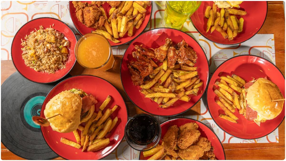 Thyroid Diet : థైరాయిడ్ ఉన్నవారు తినకూడని ఫుడ్స్ లిస్ట్.. వీటిని తింటే మందులు కూడా పనిచేయవట