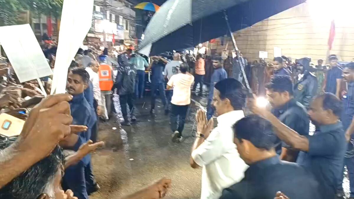 மழை கொட்டியபோதும் மனம் தளராத முதல்வர் ஸ்டாலின்: மயிலாடுதுறையில் திமுக தொண்டர்களின் உற்சாகம்!