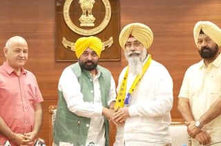 ਆਪ 'ਚ ਸ਼ਾਮਲ ਹੋਏ ਸਾਬਕਾ ਅਕਾਲੀ ਹਰਮੀਤ ਸਿੰਘ ਸੰਧੂ, ਤਰਨਤਾਰਨ ਜ਼ਿਮਨੀ ਚੋਣਾਂ 'ਚ ਹੋਣਗੇ ਪਾਰਟੀ ਦੇ ਉਮੀਦਵਾਰ ?