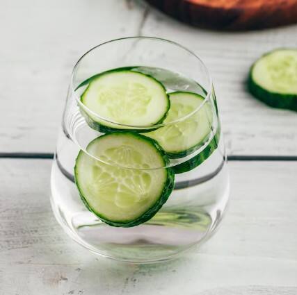 ਖੀਰਾ ਖਾਣ ਮਗਰੋਂ ਤੁਰੰਤ ਪਾਣੀ ਨਾ ਪੀਓ, ਹੋ ਸਕਦਾ ਨੁਕਸਾਨ