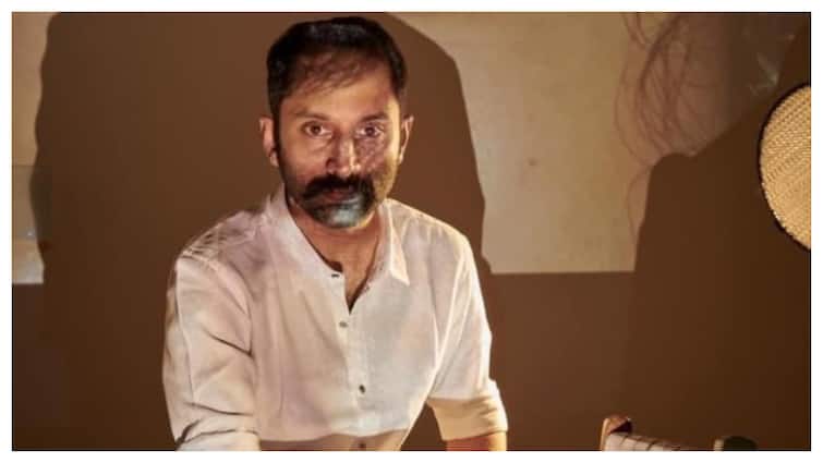 Fahadh Faasil Spotted Using Rs 5 Lakh Keypad Phone That’s 17 Years Old. Watch Fahadh Faasil Spotted Using Rs 5 Lakh Keypad Phone That’s 17 Years Old. Watch