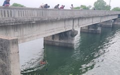 ગંભીરા પુલ દુર્ઘટના બાદ નર્મદા કેનાલ પર સ્થિત 2100થી વધુ પુલોનું સઘન વિઝ્યુઅલ નિરીક્ષણ,5 પુલો સંપૂર્ણ બંધ કરવાનો આદેશ