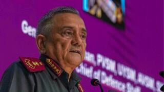 CDS Anil Chauhan: 'कालच्या शस्त्रांनी आजचे युद्ध जिंकता येणार नाही' सीडीएस म्हणाले, परदेशी तंत्रज्ञानावर अवलंबून राहणं कमकुवत बनवत आहे