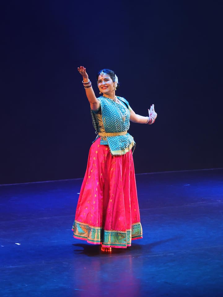 वैदेही परशुरामी ही मराठी चित्रपटसृष्टीतील एक गुणी, देखणी आणि लोकप्रिय अभिनेत्री आहे.