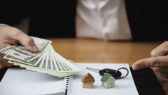 Personal Loan Interest Rate: পার্সোনাল লোন নেবেন ? ১ লক্ষ টাকার ঋণে কোন ব্যাঙ্কে কম সুদ দিতে হবে ? দেখুন তালিকা