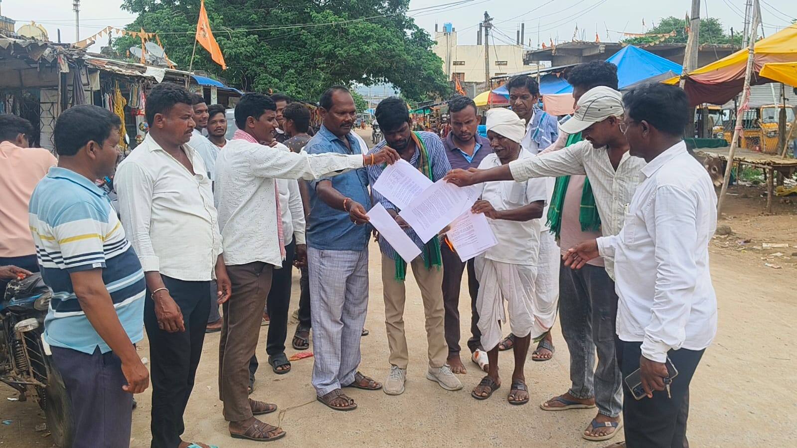 Adilabad Latest News: కుమ్రం భీం ఆసిఫాబాద్‌లో గిరిజనుల ఉద్యమ బాట- జీవో నెంబర్ 49కు వ్యతిరేకంగా 21న ఉమ్మడి ఆదిలాబాద్‌ జిల్లా బంద్‌ 