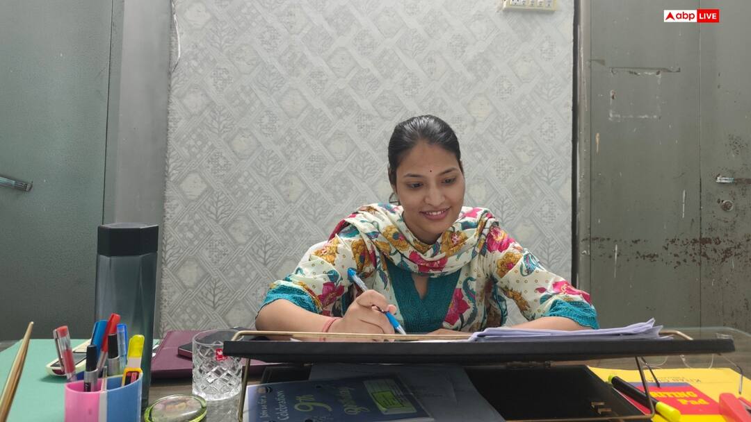 UP: हज के लिए ऑनलाइन आवेदन शुरू, फिरोजाबाद में ई-हज केंद्र से मिलेगी मुफ्त मदद Haj 2026 application begins in Firozabad e haj centre opens 20 day short pilgrimage option ann UP: हज के लिए ऑनलाइन आवेदन शुरू, फिरोजाबाद में ई-हज केंद्र से मिलेगी मुफ्त मदद