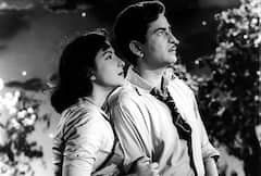 इन जोड़ियों की केमिस्ट्री ने बॉलीवुड में मचाया तहलका! फैंस आज भी हैं इन ऑन स्क्रीन कपल्स के दीवाने