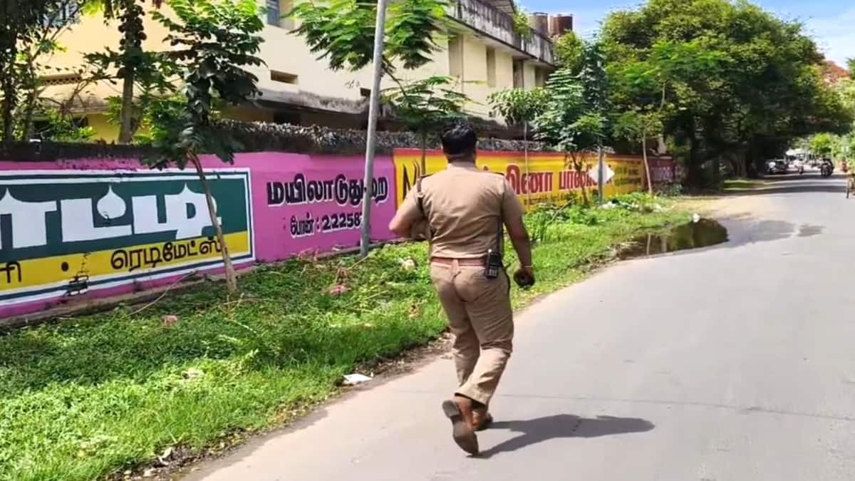 அலுவலக வாசலிலேயே தூக்கில் தொங்க தயார் - டிஎஸ்பி பரபரப்பு பேட்டி