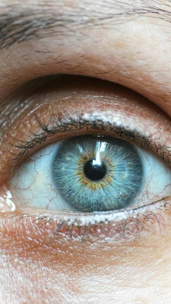इंसान की आंखें कितनी दूरी तक देख सकती हैं?