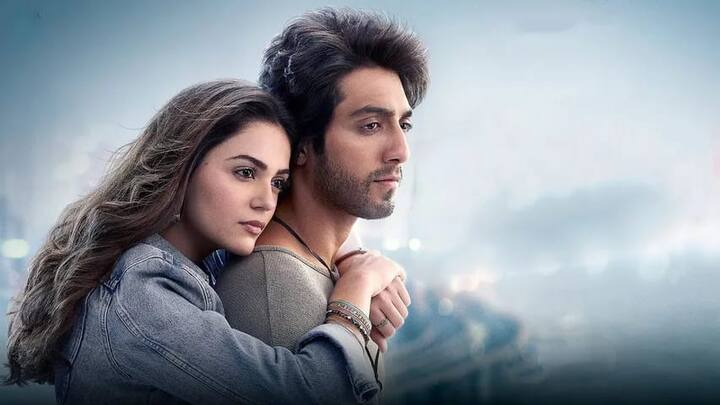 बता दें, फिल्म के रिलीज के पहले से ही इसका बज बना हुआ था. एडवांस बुकिंग के दौरान भी फिल्म ने भरपूर कमाई कर ली थी. ऑडियंस इस फ्रेश जोड़ी को देखने के लिए बेसब्री से इंतजार कर रहे थे.