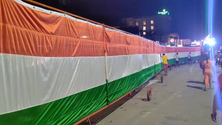 धर्मनगरी हरिद्वार में इन दिनों कांवड़ यात्रा पूरे शबाब पर है. चारों ओर