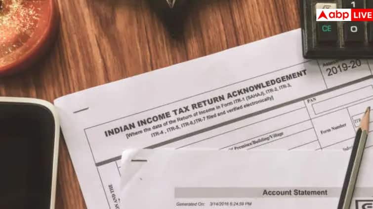 information in ITR and AIS not the same Income Tax department has told the complete method to correct it क्या ITR और AIS में एक जैसी नहीं है जानकारी? इनकम टैक्स विभाग ने बता दिया सुधारने का पूरा तरीका