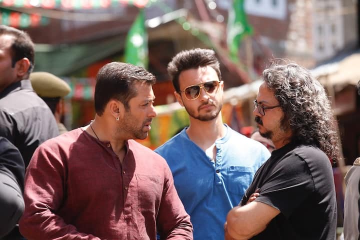 Since then, Aayush has transitioned into acting with films like Loveyatri, Antim: The Final Truth, and Ruslaan.