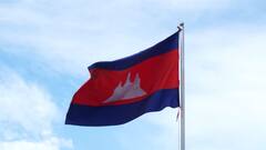 किस देश के नेशनल फ्लैग की शान है मंदिर, जानिए वहां कितनी है हिंदुओं की संख्या