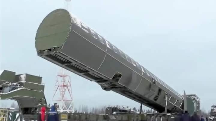 RS-28 Sarmat has been developed by Russia in place of its old missiles. It is also known as Satan-2 in NATO. The power of this missile is so high that it is capable of destroying an entire country. Russia has made it the mainstay of its strategic. Its range is 18,000 km.