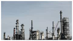 EU Targets Rosneft’s Indian Refinery And Cuts Russian Oil Price Cap