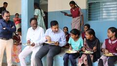 ZPHS విద్యార్థులతో కలిసి భోజనం చేసిన ఆదిలాబాద్ జిల్లా కలెక్టర్