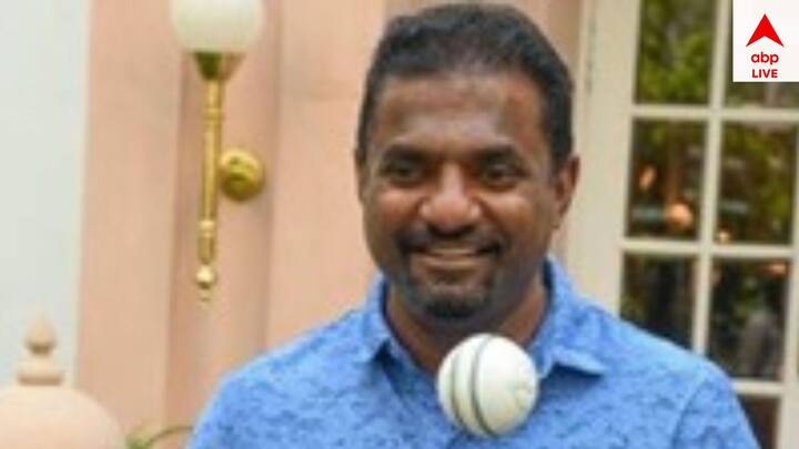 মুত্থাইয়া মুরলিথরণ টেস্টে ১৩৩ ম্য়াচে মোট ৮০০ উইকেট ঝুলিতে পুরেছেন। এই ফর্ম্য়াটে মুরলির থেকে বেশি উইকেট ঝুলিতে পােরা যে কোনও বোলারের জন্য সমস্যার।