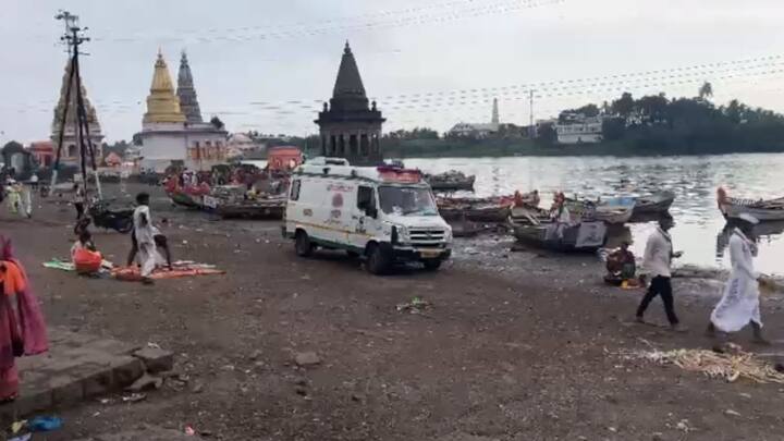 आज सकाळी पुंडलिक मंदिराजवळ स्नान करण्यासाठी नदीत या महिला भाविक उतरल्या होत्या. मात्र, त्यांना पाण्याचा अंदाज आला नाही, त्यामुळे ही दुर्घटना घडली आहे.