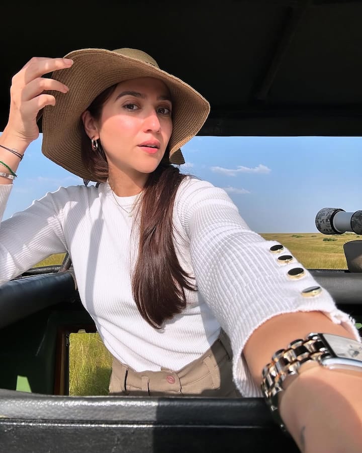 She gained further recognition as the host of Shark Tank India Season 4.