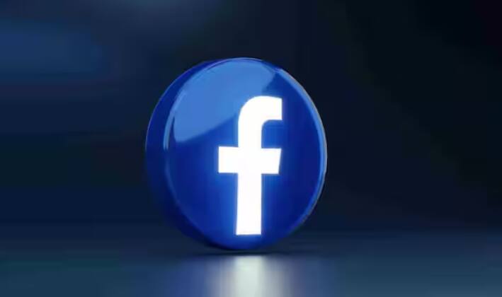 Meta ਦੇ CEO ਮਾਰਕ ਜ਼ੁਕਰਬਰਗ ਨੇ ਹਾਲ ਹੀ ਵਿੱਚ ਐਲਾਨ ਕੀਤਾ ਹੈ ਕਿ ਕੰਪਨੀ ਅਗਲੇ ਸਾਲ ਆਪਣਾ ਪਹਿਲਾ AI ਸੁਪਰਕਲੱਸਟਰ ਔਨਲਾਈਨ ਲਿਆਉਣ ਜਾ ਰਹੀ ਹੈ ਅਤੇ ਇਸ ਲਈ ਅਰਬਾਂ ਡਾਲਰ ਦਾ ਨਿਵੇਸ਼ ਕਰੇਗੀ। ਇਹ ਕਦਮ ਕੰਪਨੀ ਦੇ ਫੇਕ ਅਤੇ ਘੱਟ-ਗੁਣਵੱਤਾ ਵਾਲੇ ਕੰਟੈਂਟ ਦੀ ਨਿਗਰਾਨੀ ਲਈ ਏਆਈ ਦੀ ਵਰਤੋਂ ਕਰਨ ਦੇ ਯਤਨਾਂ ਦਾ ਹਿੱਸਾ ਹੈ।