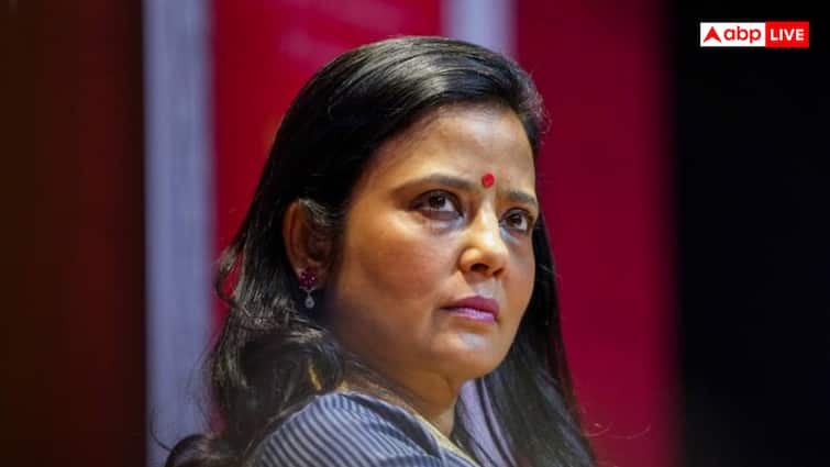 पीएम मोदी ने भाषण में लिया मां काली का नाम, महुआ मोइत्रा ने कसा तंज, कहा- ‘वो ढोकला नहीं खातीं’