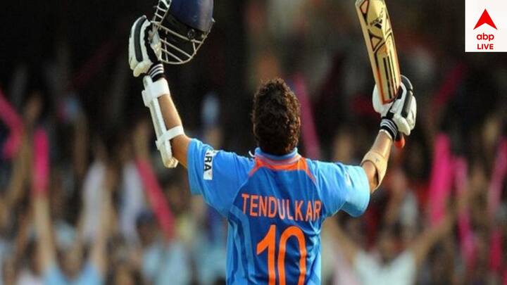 সেঞ্চুরির শতরান হাঁকানো সচিন টেস্ট ও ওয়ান ডে ফর্ম্য়াটেও বিশ্বের সর্বাধিক রানের মালিক। তাঁর রেকর্ড ভাঙাও যে কোনও ব্যাটারের কাছে শুধুই হয়ত স্বপ্ন।