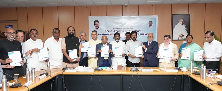 Telangana Caste Survey: తెలంగాణ ప్రభుత్వానికి కుల గణన సర్వేపై నివేదికను సమర్పించిన నిపుణుల కమిటీ, నెక్ట్స్ ఏంటి