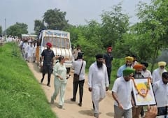 ਪੰਜ ਤੱਤਾਂ 'ਚ ਵਿਲੀਨ ਹੋਏ ਦੁਨੀਆ ਦੇ ਸਭ ਤੋਂ ਬਜ਼ੁਰਗ ਐਥਲੀਟ ਸਰਦਾਰ ਫੌਜਾ ਸਿੰਘ, ਪੁੱਤਾਂ ਨੇ ਦਿੱਤੀ ਚਿਤਾ ਨੂੰ ਅਗਨੀ