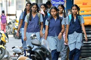 அரசுப்பள்ளிக்கும் தனியாருக்கும் அதிகரிக்கும் ஏற்றத்தாழ்வுகள்; குறையும் மாணவர் சேர்க்கை- என்ன செய்யவேண்டும்?