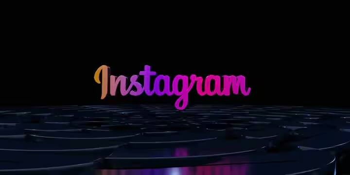 જો આ સુવિધા ખરેખર ઇન્સ્ટાગ્રામમાં ઉમેરવામાં આવે તો તે સોશિયલ મીડિયાની લતમાં વધુ વધારો કરી શકે છે. કોઈપણ વિક્ષેપ વિના રીલ્સ જોવાથી વપરાશકર્તાઓને સમયનો ખ્યાલ પણ નહીં આવે, જે તેમની ઉત્પાદકતા, ઊંઘ અને માનસિક સ્વાસ્થ્ય પર નકારાત્મક અસર કરી શકે છે. નિષ્ણાતોએ 'ડૂમ સ્ક્રોલિંગ' અંગે પહેલાથી જ ચિંતા વ્યક્ત કરી છે, આવી સ્થિતિમાં ઓટો સ્ક્રોલિંગ તેને વધુ ખતરનાક બનાવી શકે છે.