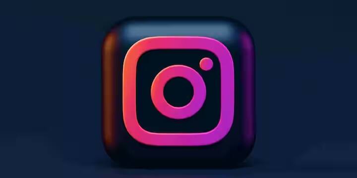 જોકે, જ્યારે અમર ઉજાલા ટીમે ઇન્સ્ટાગ્રામ એપ પર જ આ ફીચર શોધવાનો પ્રયાસ કર્યો, ત્યારે તેમને આવો કોઈ વિકલ્પ દેખાયો નહીં. આનો અર્થ એ થયો કે આ વાયરલ ફીચરની હજુ સુધી પુષ્ટિ થઈ નથી. આ ફીચર અંગે ઇન્સ્ટાગ્રામ તરફથી પણ કોઈ સત્તાવાર નિવેદન આવ્યું નથી.