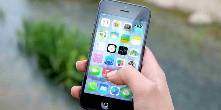 अब जब आपके पास IMEI नंबर है तो आगे का प्रोसेस बेहद आसान है. अपने फोन के मैसेज ऐप में जाएं. एक नया SMS लिखें. मैसेज में टाइप करें: KYM <IMEI नंबर> उदाहरण: KYM 123456789012345. इसे भेजें 14422 नंबर पर.