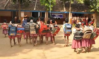 ஒரு மாணவர்கூட இல்லாத  311 பள்ளிகள்; வெகுவாக சரியும் அரசுப்பள்ளி சேர்க்கை- கல்வித்துறை என்ன செய்ய வேண்டும்?