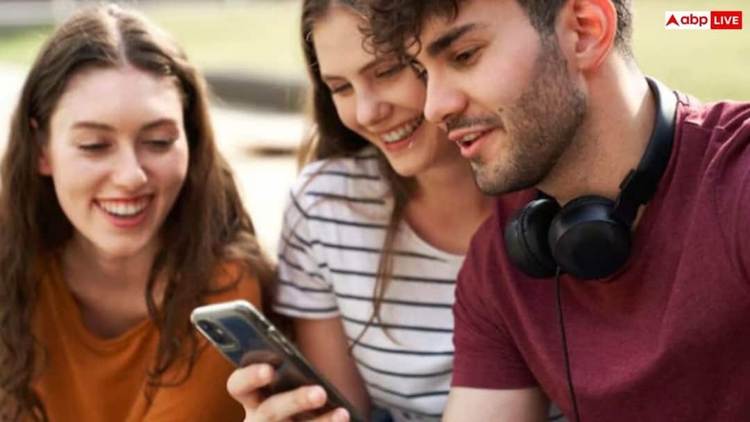 screen time impact on young adults sleeping focus and stress नींद कम...स्ट्रेस ज्यादा, स्क्रीन की लत टीनएजर्स को बना रही बीमार?