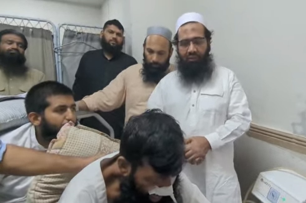 Lashkar-e-Taiba’s Money Man Dies: Abdul Aziz And The Terror Charity Nexus Final Moments of Abdul Aziz with US-designated terrorist Hafiz Abdur Rauf.
