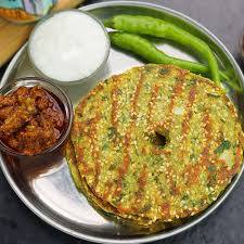 तसेच नाचणी  शरीरातील टॉक्सिन्स बाहेर टाकण्यास मदत.