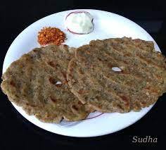 नाचणी मधुमेह असणाऱ्यांसाठीही योग्य पर्याय मानली जाते, कारण ती ब्लड शुगर लेव्हल नियंत्रित ठेवते.