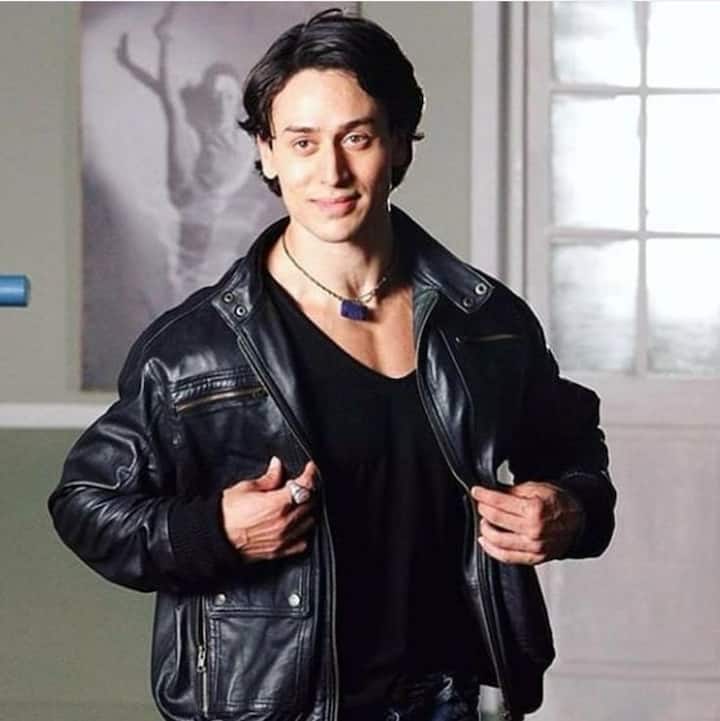 Tiger Shroff made his debut in 2014 with 'Heropanti'. His film grossed more than 6 and a half crores in Opening Day. After this the film was a hit.