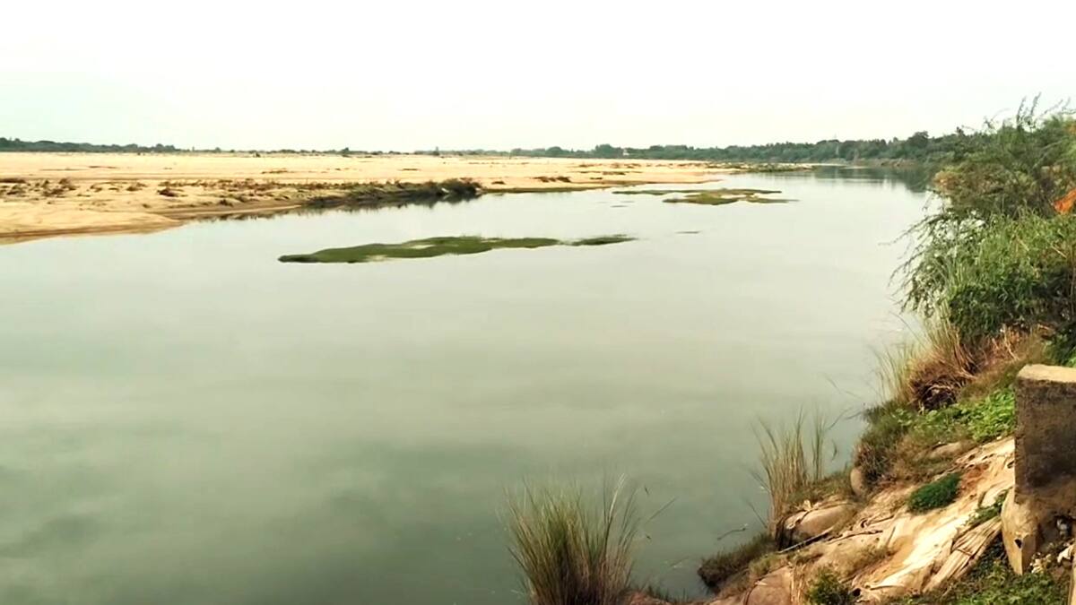 கொள்ளிடம் ஆற்றில் குளித்தபோது நேர்ந்த சோகம்: இரு இளைஞர்கள் நீரில் மூழ்கி உயிரிழப்பு..