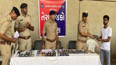 ‘તેરા તુજકો અર્પણ’ અંતર્ગત કાગડાપીઠ પોલીસની પ્રશંસનીય કામગીરી, ગુમ થયેલી 8 લાખની વસ્તુઓ આપી પરત