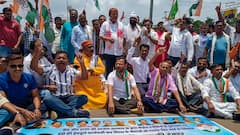 चैतन्य बघेल की गिरफ्तारी के विरोध में छत्तीसगढ़ में कांग्रेस का चक्काजाम, क्या बोले भूपेश बघेल?