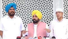 SGPC ਨਾਲ ਛਿੜੇ ਨਵੇਂ ਵਿਵਾਦ ਵਿਚਾਲੇ ਸ੍ਰੀ ਹਰਿਮੰਦਰ ਸਾਹਿਬ ਮੱਥੇ ਟੇਕਣ ਪਹੁੰਚੇ ਭਗਵੰਤ ਮਾਨ, ਮਿਲ ਰਹੀਆਂ ਧਮਕੀਆਂ 'ਤੇ ਦਿੱਤਾ ਵੱਡਾ ਬਿਆਨ