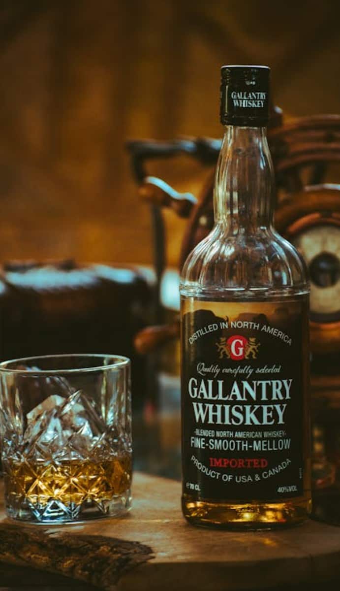 भारत सहित दुनिया भर में शराब के शौकीन लोग है