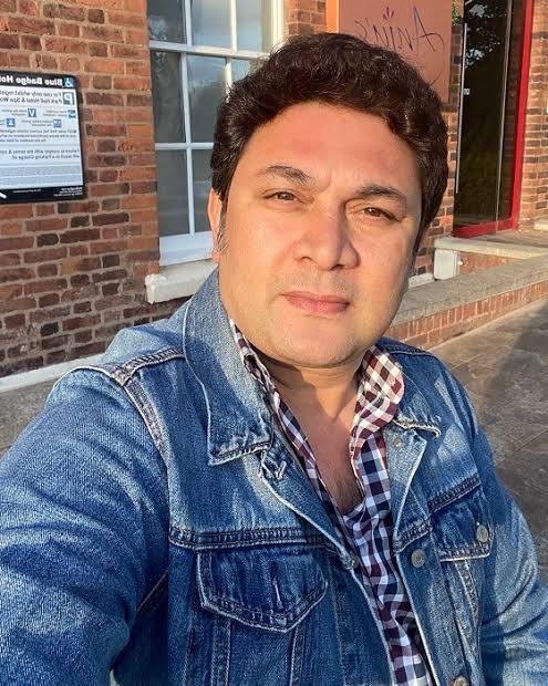 राजेश कुमार भी टीवी के पॉपुलर एक्टर्स में शुमार हैं. उन्होंने इस फिल्म में वाणी बत्रा के पापा का रोल निभाया. इस किरदार को ऑडियंस ने बहुत प्यार दिया. राजेश कुमार 'शरारत', 'कॉमेडी सर्कस', 'कुसुम, 'बा बहू और बेबी' जैसे हिट शोज में नजर आ चुके हैं.