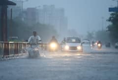 Gujarat Rain: બે વરસાદી સિસ્ટમ સક્રિય, 26થી 29 જુલાઈ વચ્ચે ધોધમાર વરસાદની આગાહી