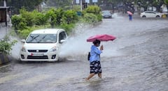 कोकणासह विदर्भ मराठवाड्यात आज मुसळधार पावसाचा इशारा; 'या' जिल्ह्यांना हाय अलर्ट; राज्यभरातील हवामानाची स्थिती काय?