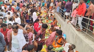 Aadi Amavasai 2025: இன்று ஆடி அமாவாசை.. புண்ணிய நதிகளில் முன்னோர்களுக்கு தர்ப்பணம்! கடலென திரண்ட பக்தர்கள்
